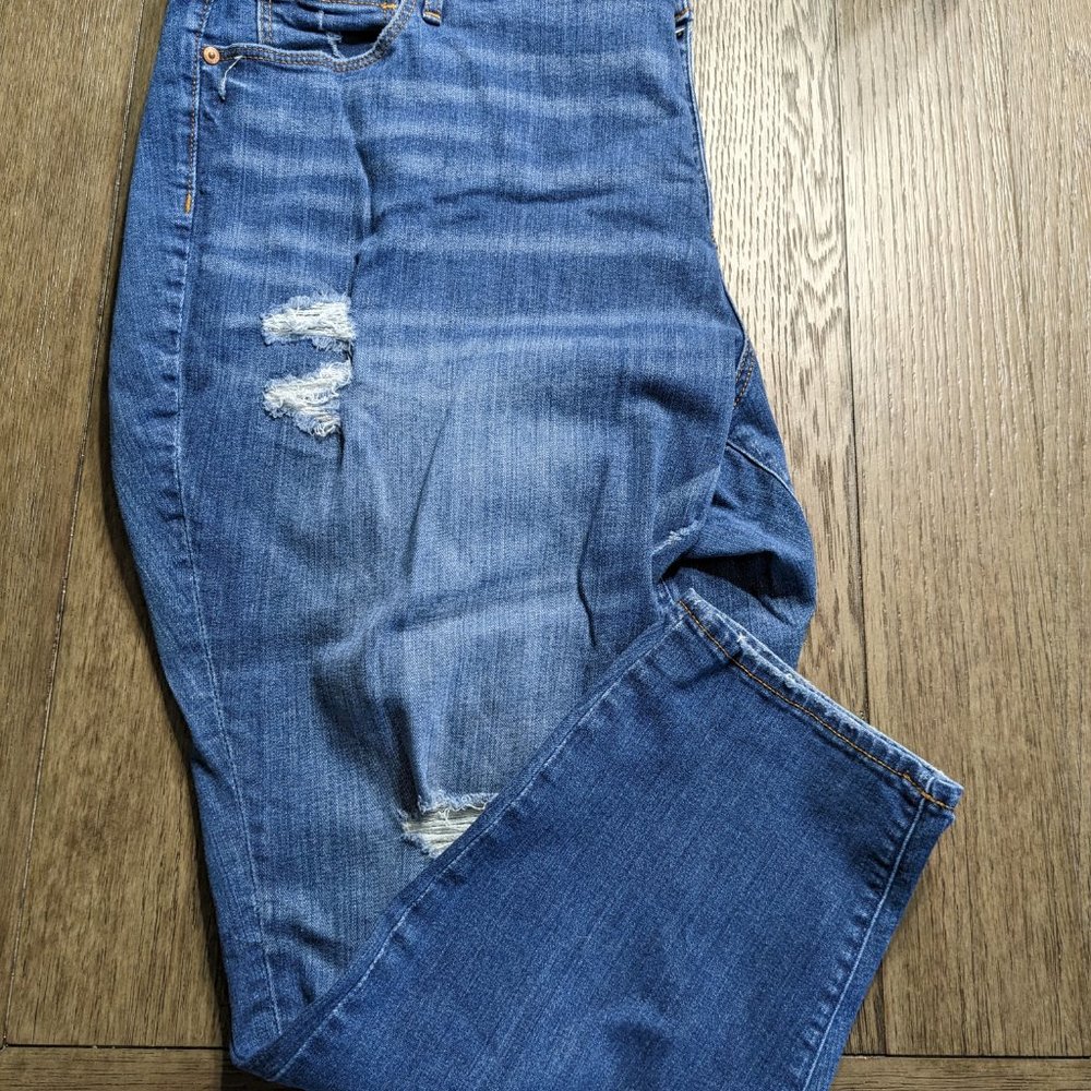 Loft Plus Size 26 Distressed Blue Jeans